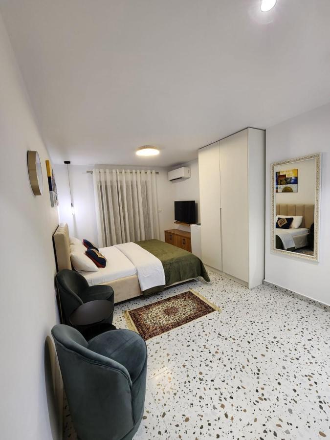Pietro Guesthouse 2 Tiranë Ngoại thất bức ảnh